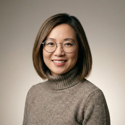 萝莉岛社区顾问